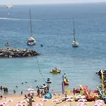 Brisas Mogan דירה *