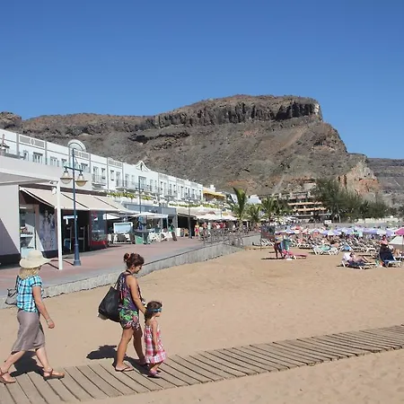 Apartament Brisas Mogan *